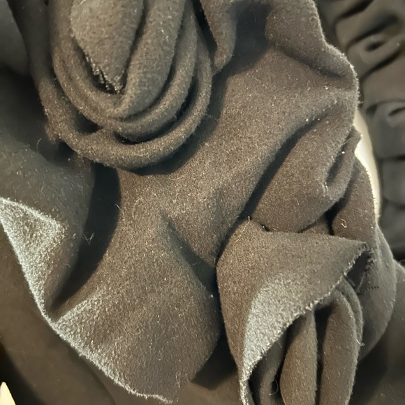 VINTAGE Lady Dutch Black Swirl Collar Women's Coat small - Picture 7 of 10